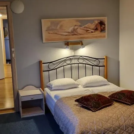 Vestbjerg Apartments アパート