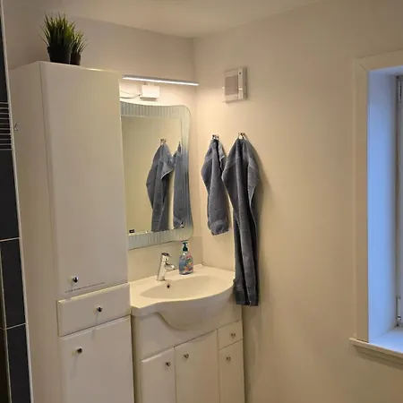 Vestbjerg Apartments アパート Vestbjerg